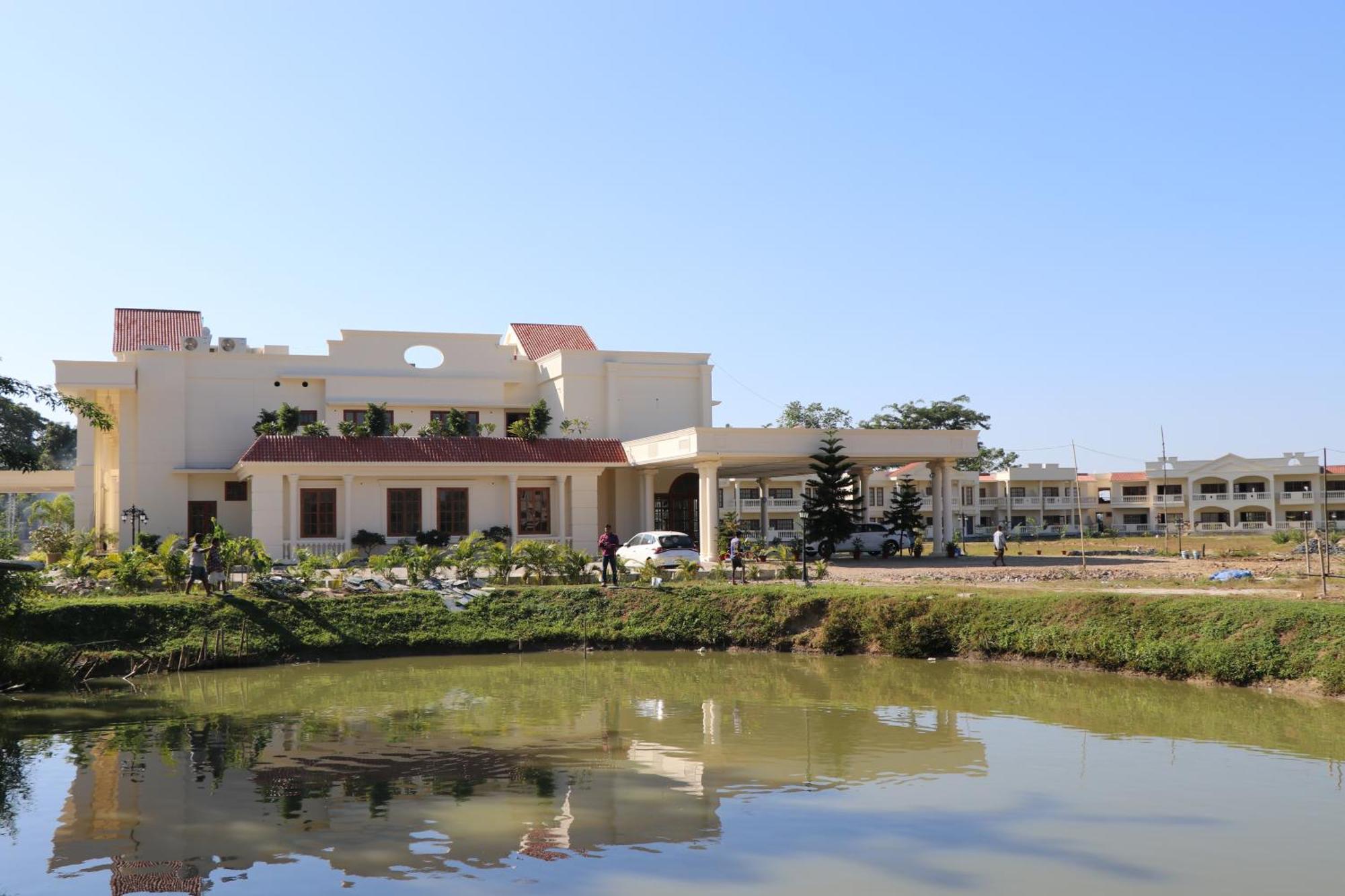 Royale De' Casa Resort Kaziranga Ngoại thất bức ảnh