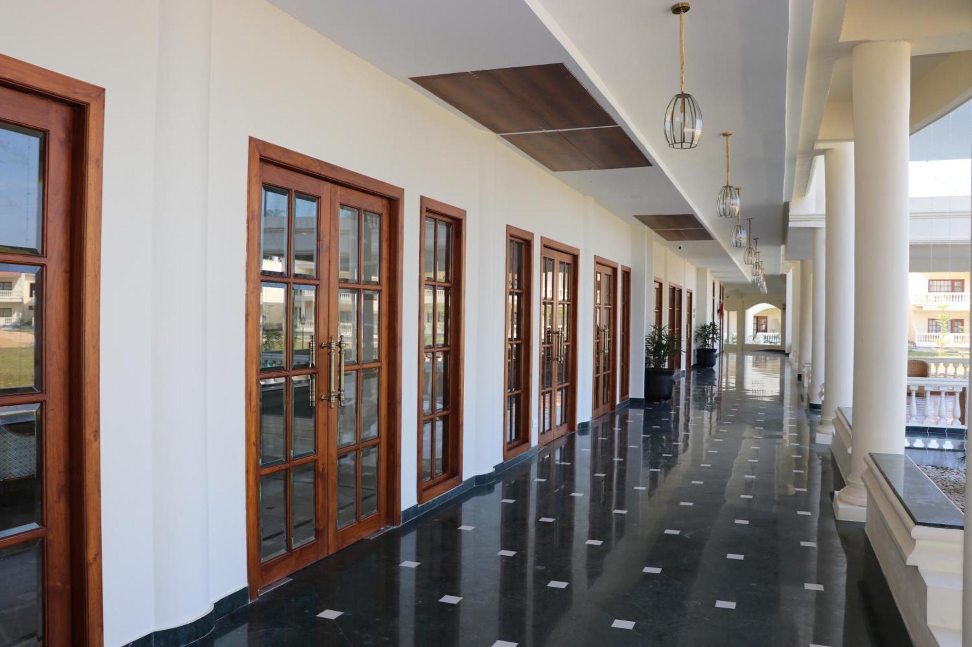 Royale De' Casa Resort Kaziranga Ngoại thất bức ảnh