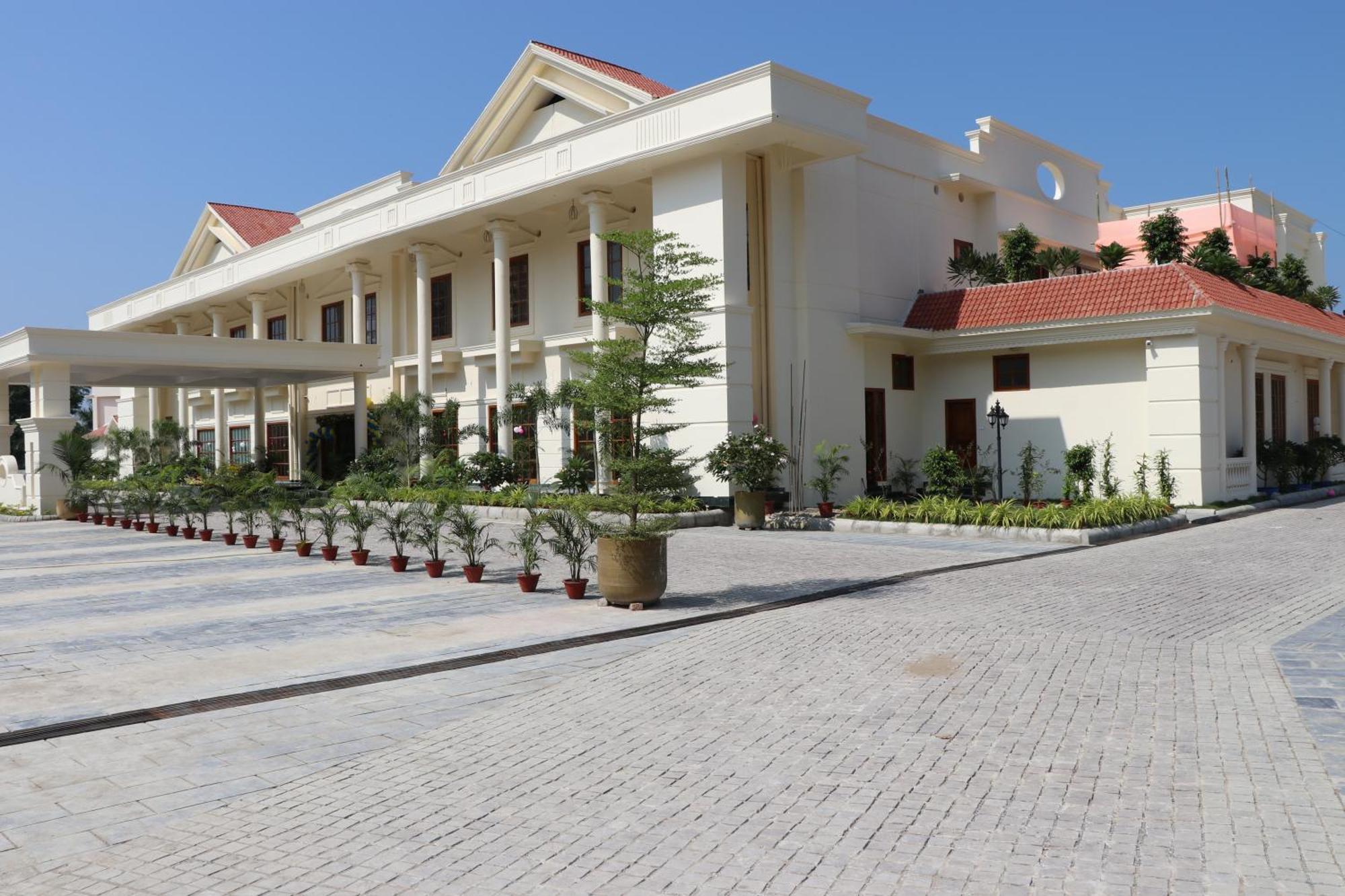 Royale De' Casa Resort Kaziranga Ngoại thất bức ảnh
