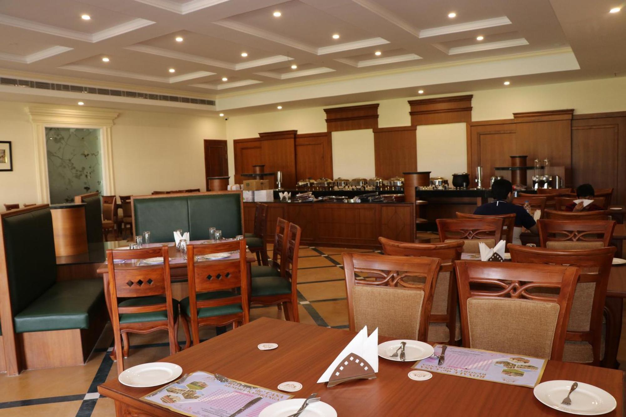 Royale De' Casa Resort Kaziranga Ngoại thất bức ảnh